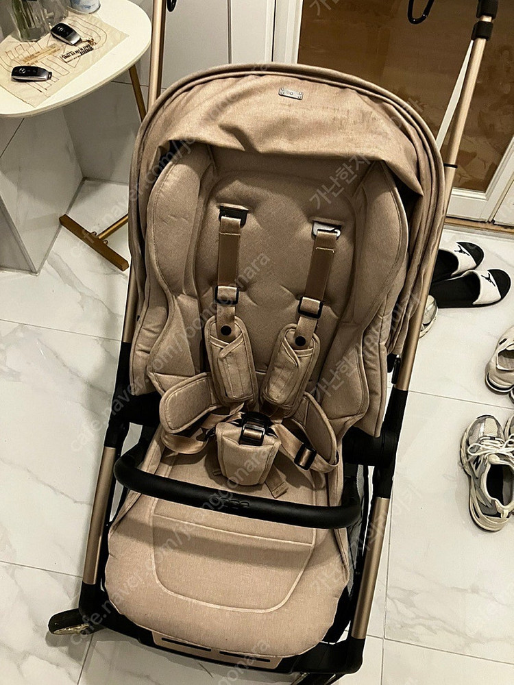 시크(seec) 미뇽 휴대용절충형 유모차 판매--7