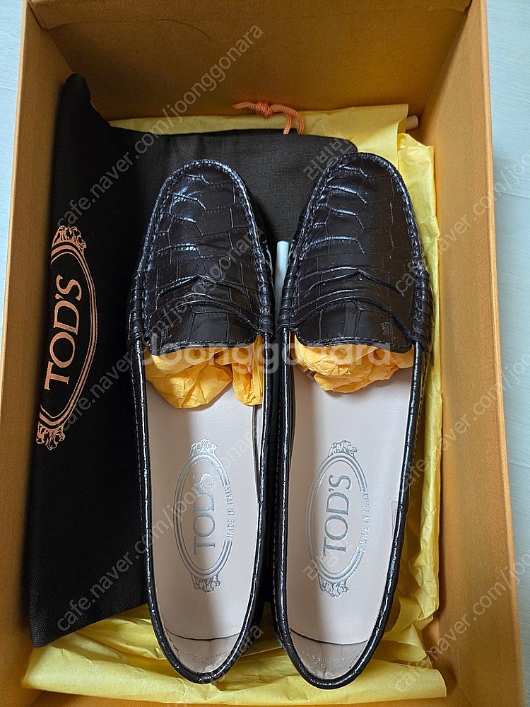 Tod's 토즈 고미노 시티 크록패턴 35.5 새상품 로퍼 슈즈--0