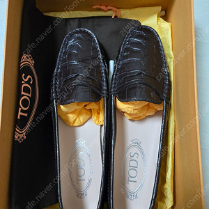 Tod's 토즈 고미노 시티 크록패턴 35.5 새상품 로퍼 슈즈