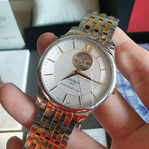 티쏘 TISSOT 트레디션 오픈하트 콤비 파워매틱 파워메틱 보증서 포함 (르로끌 x)
