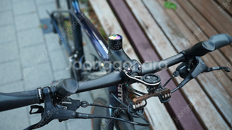 자이언트 패스트로드 어드밴스1 카본 하이브리드--9