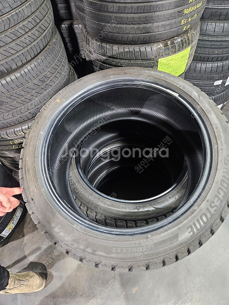 BMW IX3 브릿지스톤 윈터타이어 245 45 20/275 40 20--5