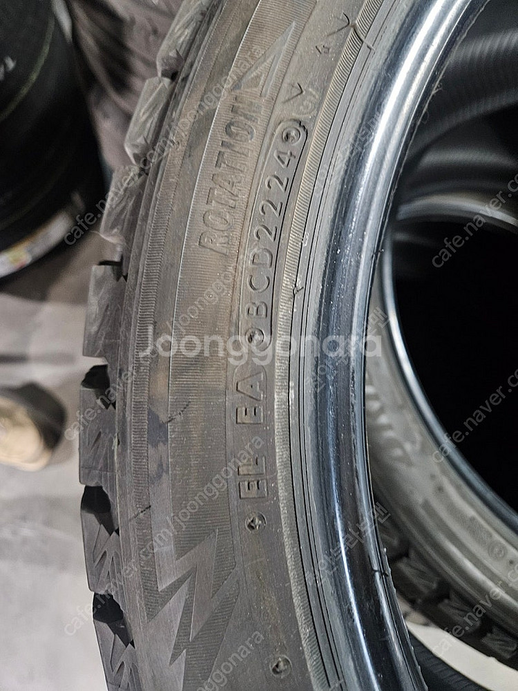 BMW IX3 브릿지스톤 윈터타이어 245 45 20/275 40 20--6