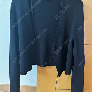 COS 블랙 가디건 / 랄프로렌 폴로 마시모두띠 한섬 파사드패턴 얼바닉 띠어리 클럽모나코