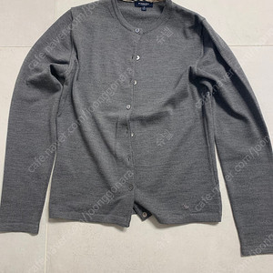 여성 버버리 반팔 니트+가디건 세트. 사이즈 스몰(회색, 보라색 각각 1세트)