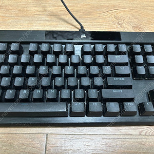 커세어 K70 RGB PRO 키보드