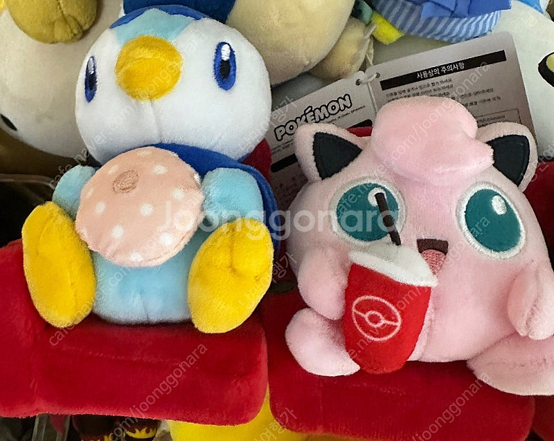 롯데시네마 포켓몬 영화관 키링 인형 푸린&팽도리--1