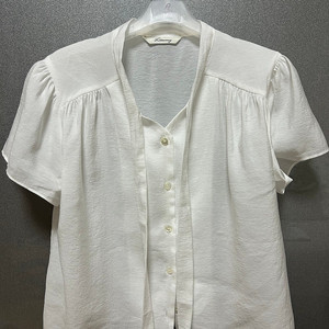 라미네즈 블라우스