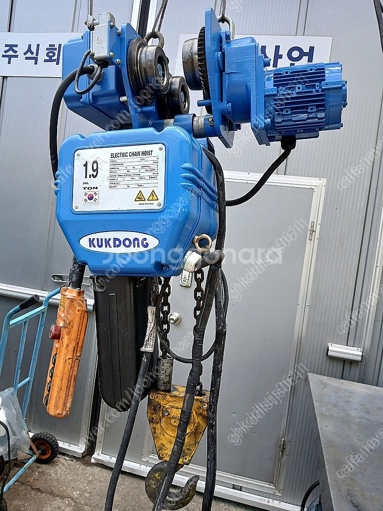 극동 호이스트 1.9톤 4주식 팝니다.--0