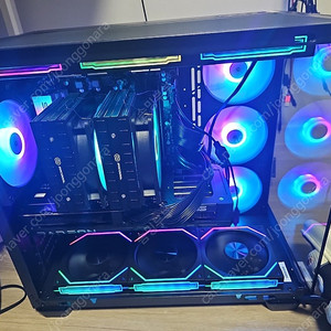 조립 PC 본체 9800x3d 9070xt 거의새것