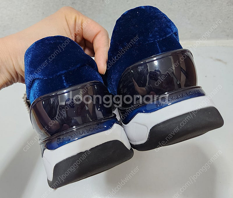 슈콤마보니 문빔 스니커즈 230 고세 바바라--3