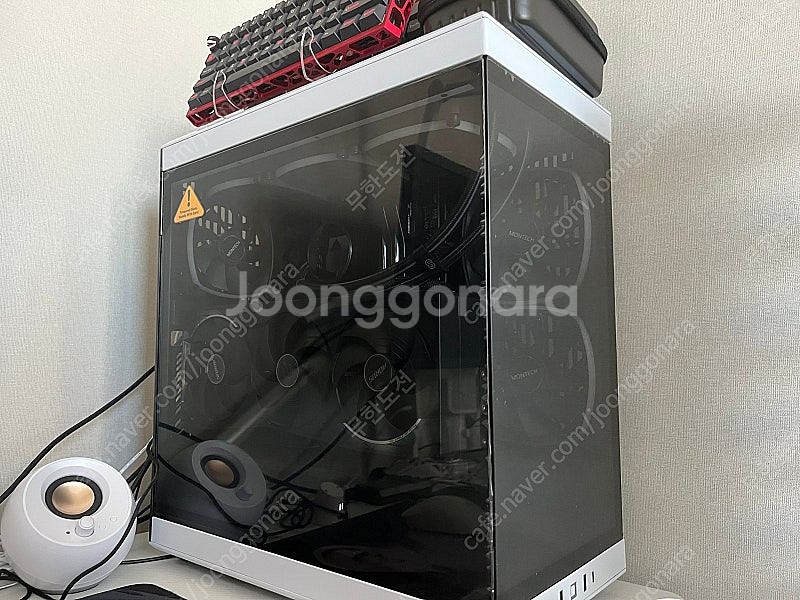 9800x3D 5080 xl2586x 다른구성품 풀셋--1