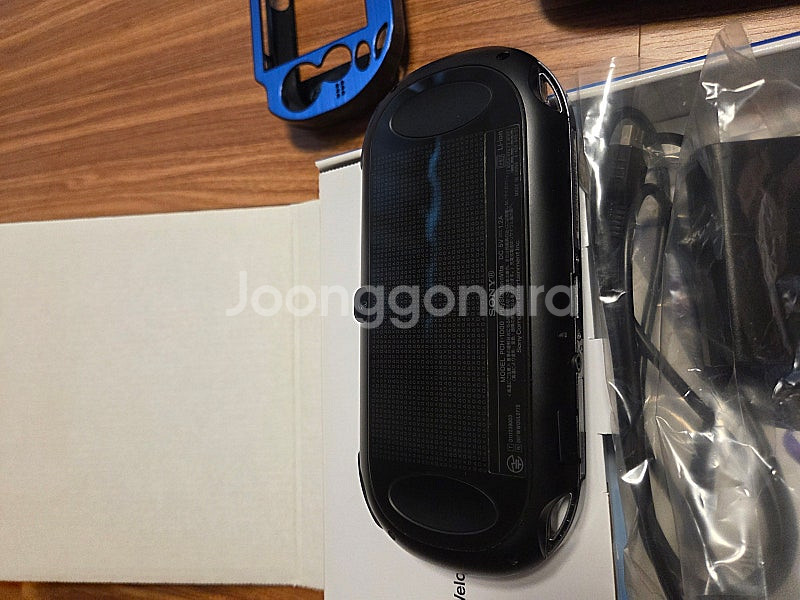 PS Vita (플스비타) 1세대 박스셋--6