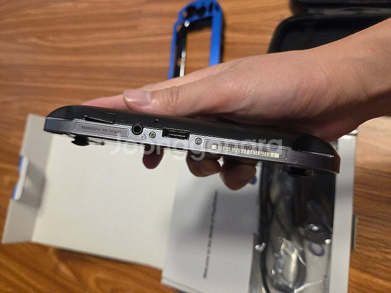 PS Vita (플스비타) 1세대 박스셋--7