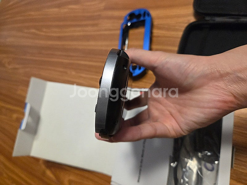 PS Vita (플스비타) 1세대 박스셋--9