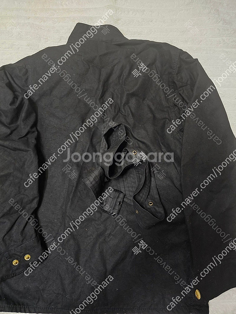 바버 인터네셔널 a7 왁스 자켓 판매합니다--9