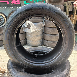 235 55 18 금호타이어 포트란 KC53 한대분 판매합니다