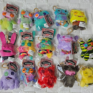 퍼글러 푸글러 Fuggler 이빨괴물 인형 키링 새거