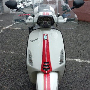 [부산] 베스파 21년식 스프린트 레이싱 식스티 한정판