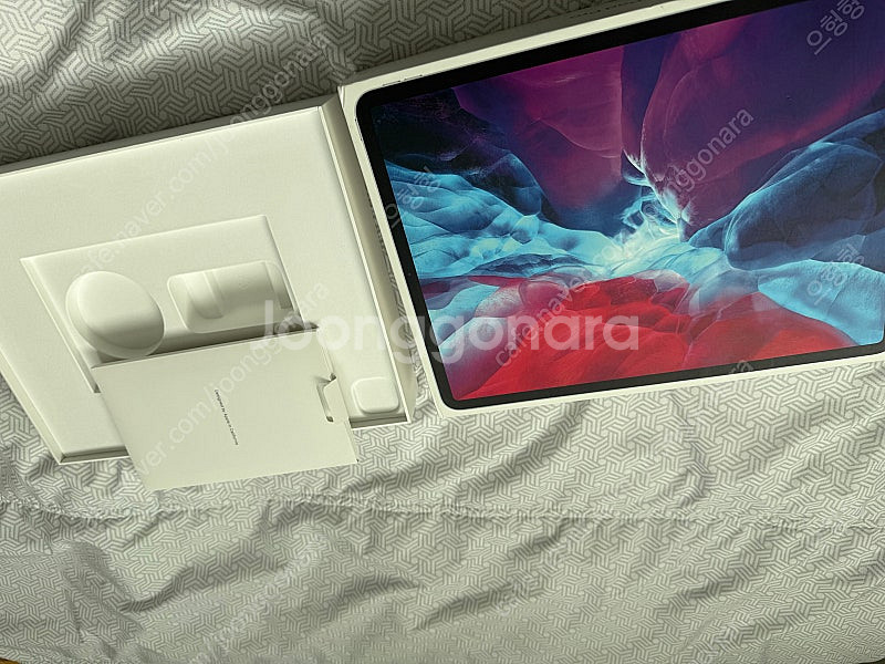 아이패드 프로 12.9 4세대 실버(wifi/128G)--0