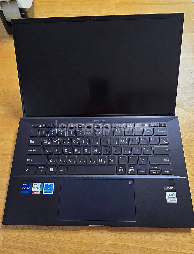 ASUS Expertbook B9400 (i7-1255U / 16GB / 1TB / WIN 11)--0