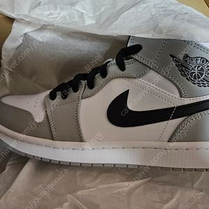 나이키 조던 미드 스모크 그레이 275 285 새상품