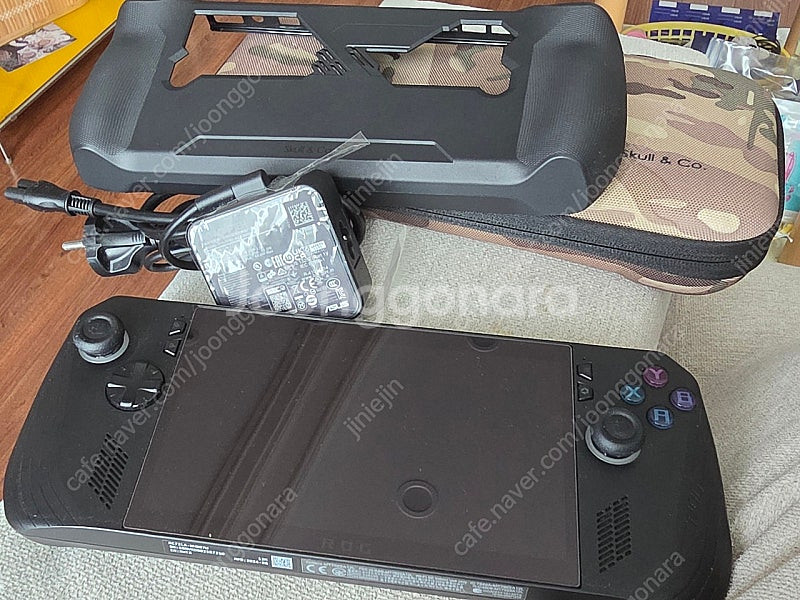 흑갈리 로갈리x ROG Ally X--0