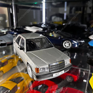 1:18 오토아트 벤츠 190E 2.0 실버 다이캐스트 (교쇼,미니챔프,올모스트리얼,엑소토,bbr,cmc)