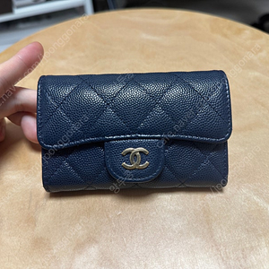 샤넬 클래식 캐비어 똑딱이 금장