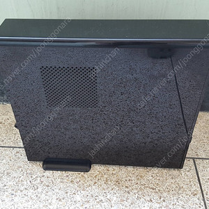 LG 슬림컴퓨터 ( 카비레이크g4560 2코어 4쓰레드/ 램4기가 / HDD 500기가) 5만원 팝니다. (윈도우10 내장복구기능 있음)