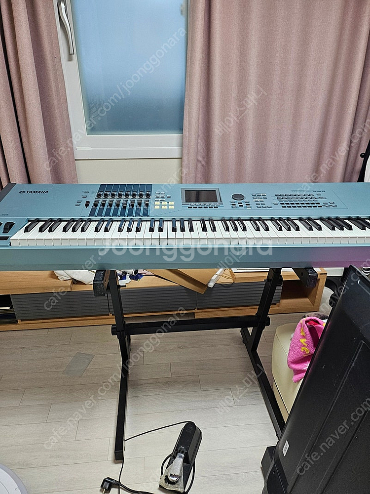 야마하 모티프 xs8--1