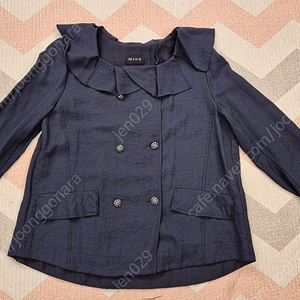 마인 MINE 프릴넥 블라우스 (82사이즈)