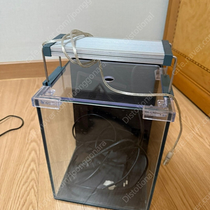 심즈 배면섬프 20하이큐브어항 및 어항용품 풀세트 판매합니다. [가격 인하]