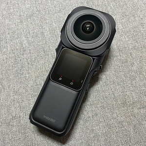Insta360 인스타360 ONE RS 1인치 360