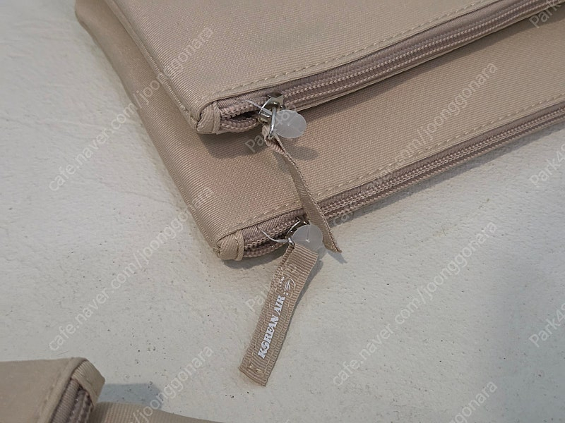 [2만원] 대한항공 옛 로고 어메니티 파우치 세트 (반값택배비 포함) 이미지