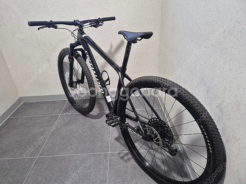 스페셜라이즈드 에픽--3