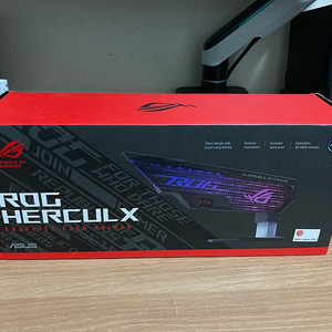 ASUS ROG Herculx 그래픽카드 지지대