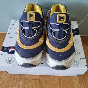 (택포)휠라 FILA 꾸미 200사이즈 판매합니다