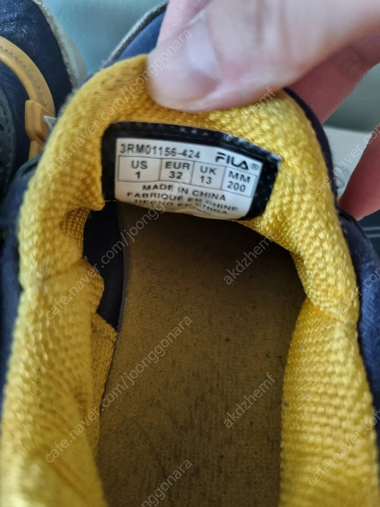 (택포)휠라 FILA 꾸미 200사이즈 운동화 판매합니다 이미지