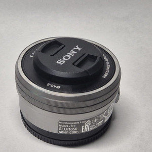 소니 E마운트 16-50mm 번들렌즈