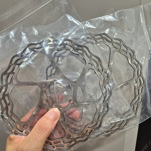 갤퍼 경량 로터, 바이크어헤드 초경량 센터락 팝니다