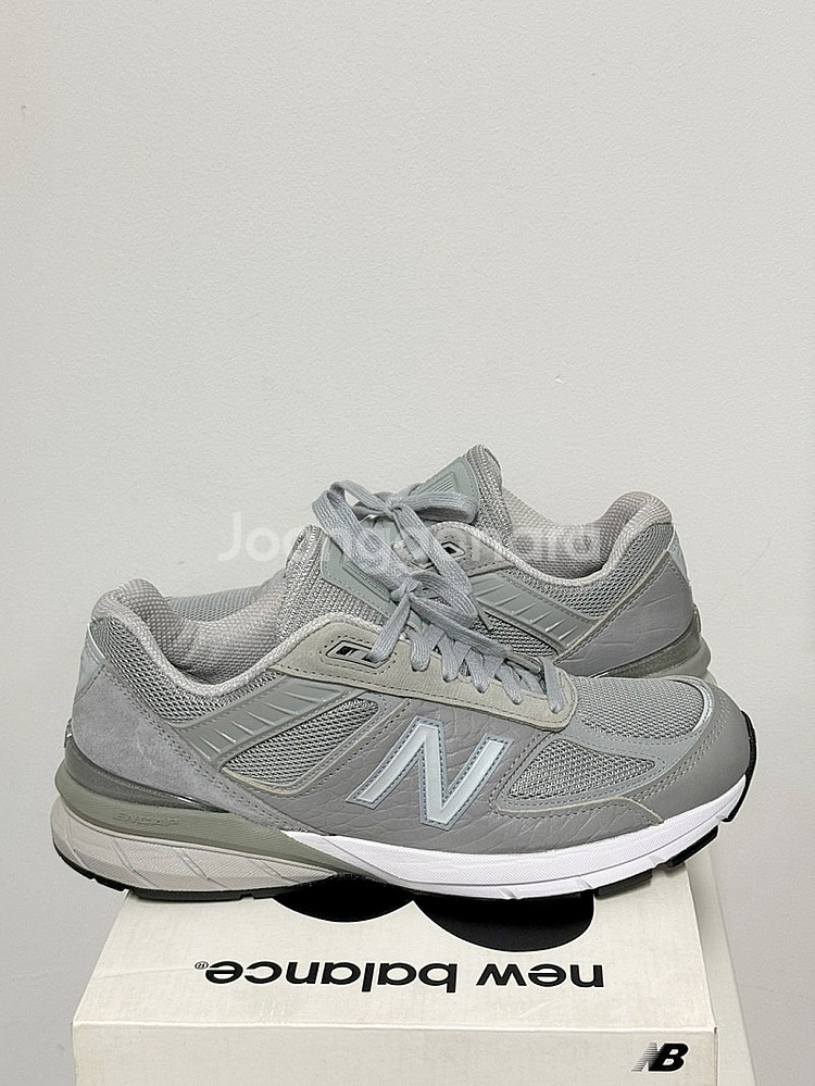 뉴발란스 X 엔가 990v5 그레이 275--4