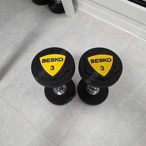 베스코 우레탄 덤벨 3kg, 5kg 세트 팝니다.