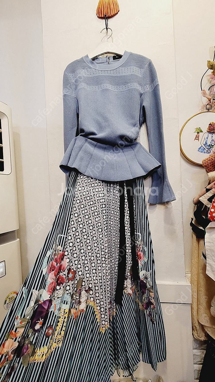 마인 펨플럼 니트--1