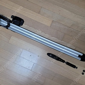 툴레 561 자전거 캐리어, 액슬 포크 장착 가능...