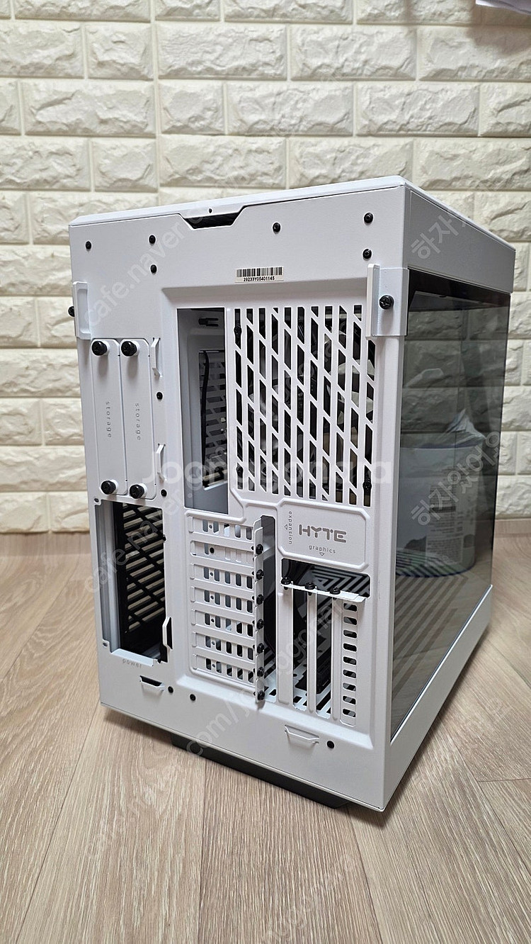 HYTE Y60 스노우 화이트--1