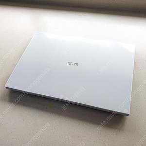 [최상급 고사양] 22년 LG 엘지 그램 16인치 코어+ i5 16GB 정품 윈11 풀셋트
