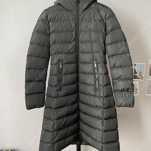 (정품)몽클레어(Moncler) 후드 롱패딩 탈레브(Taleve)카키컬러 사이즈1