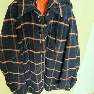 솔리드옴므 후드점퍼 팝니다