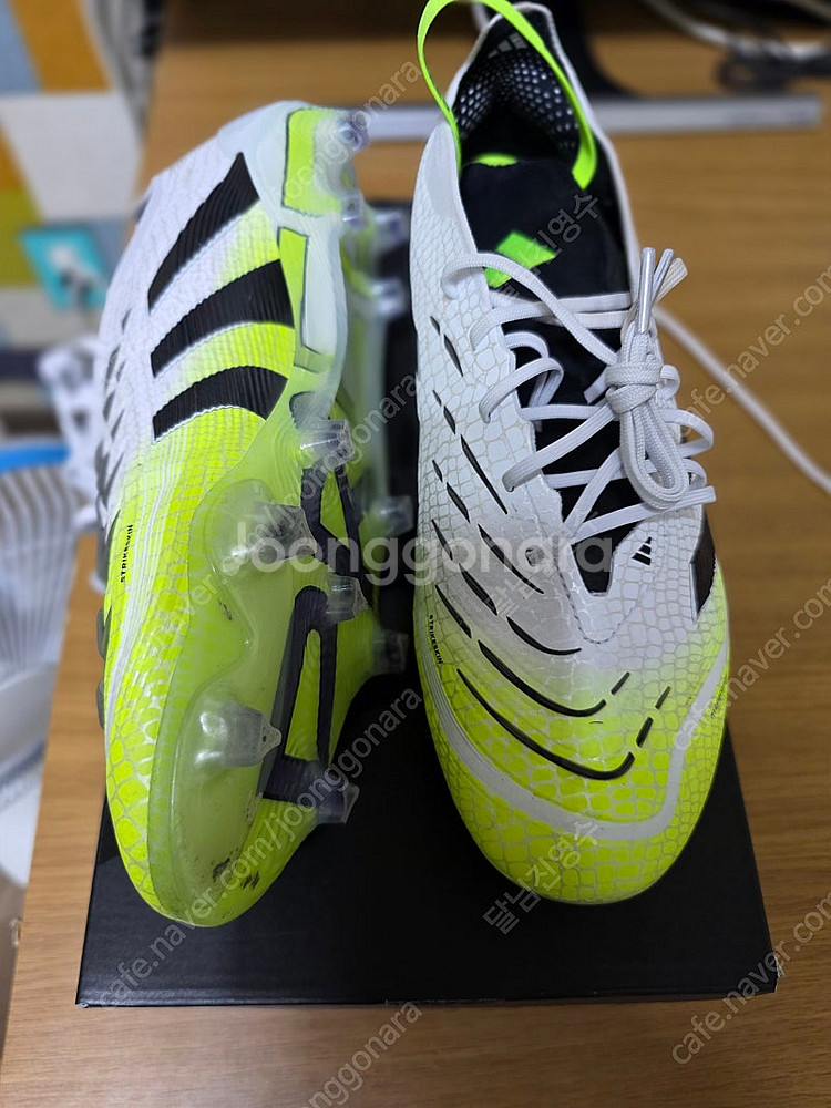 프레데터 엘리트 FT FG 280 베컴 새상품/아디다스프레데터엘리트 FG 폴드 오버 텅 Moments 한정판 JH9...--7